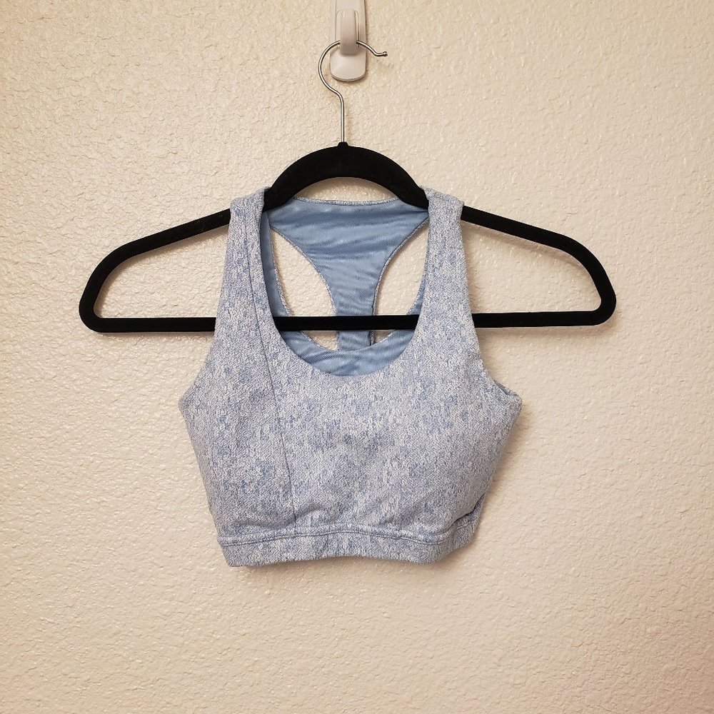 Gymshark Dry Light Blue Sports Bra and Leggings - Picture 2 of 6